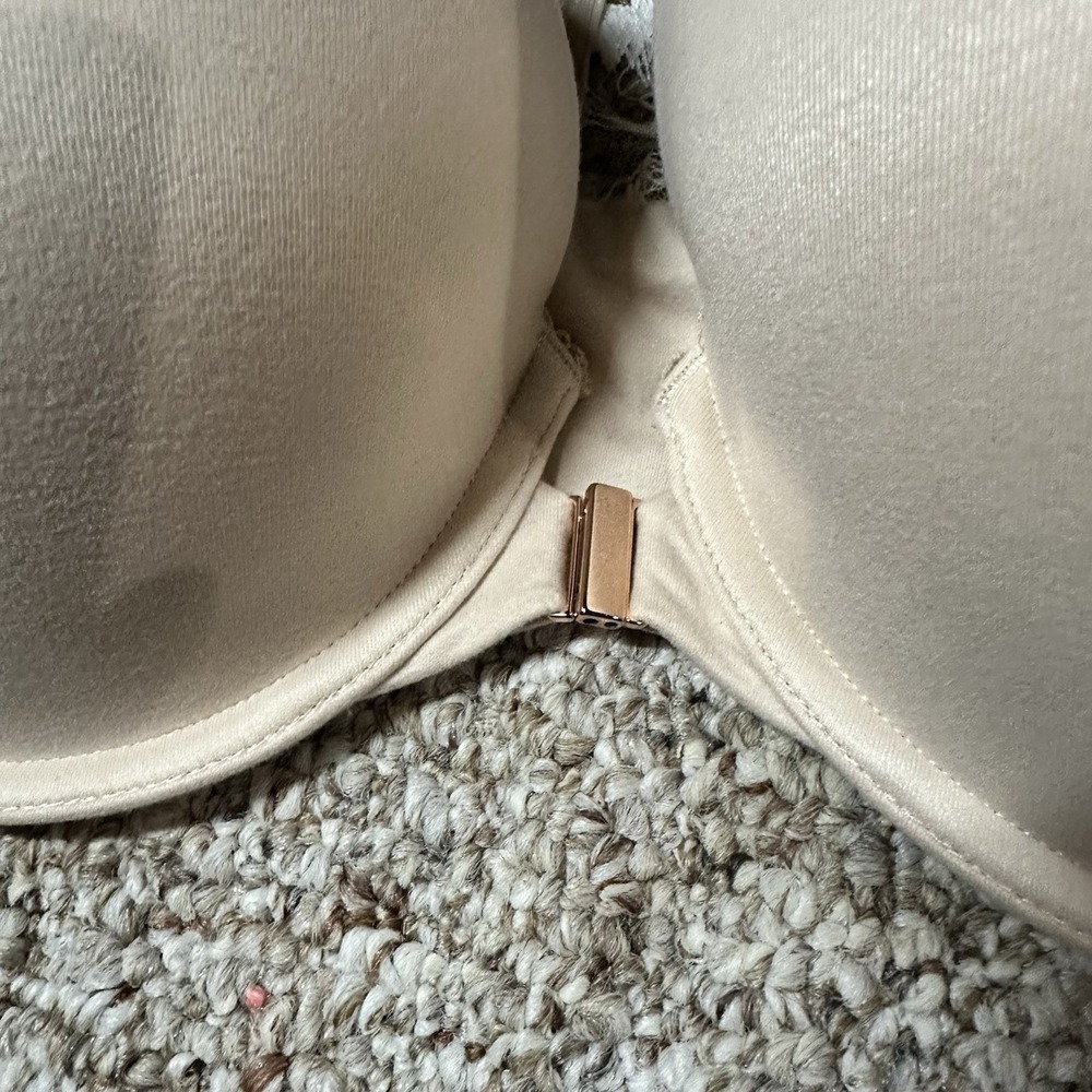 Victoria's Secret Body by Victoria Lace Racerback Bra 36DD Nude Front Clasp - Picture 12 of 14